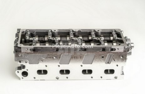 Chiulasă motor pentru: AUDI A1, A3, A4 ALLROAD B8, A4 B8, A5, A6 C7, Q3, Q5, TT; SEAT ALHAMBRA, ALTEA, ALTEA XL, EXEO, EXEO ST, IBIZA IV, IBIZA IV SC, LEON; SKODA OCTAVIA II, SUPERB II 2.0D 05.03- 3