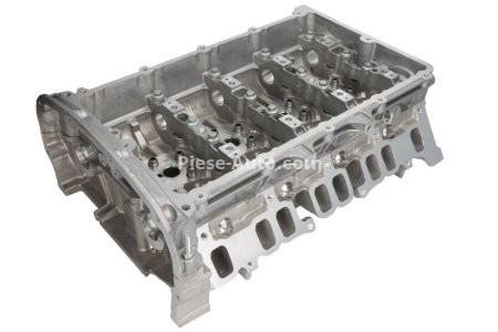 Chiulasă motor pentru: CITROEN JUMPER; FORD TOURNEO CUSTOM V362, TRANSIT, TRANSIT CUSTOM V362, TRANSIT V363; PEUGEOT BOXER 2.2D 04.06-