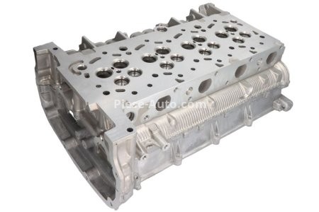 Chiulasă motor pentru: CITROEN JUMPER; FORD TOURNEO CUSTOM V362, TRANSIT, TRANSIT CUSTOM V362, TRANSIT V363; PEUGEOT BOXER 2.2D 04.06-