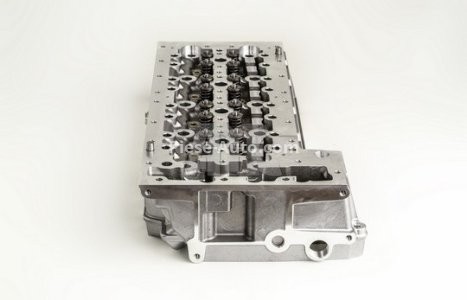 Chiulasă motor pentru: IVECO DAILY CITYS, DAILY IV, DAILY LINE, DAILY V, DAILY VI; CITROEN JUMPER; FIAT DUCATO; PEUGEOT BOXER 3.0D 07.06- 3