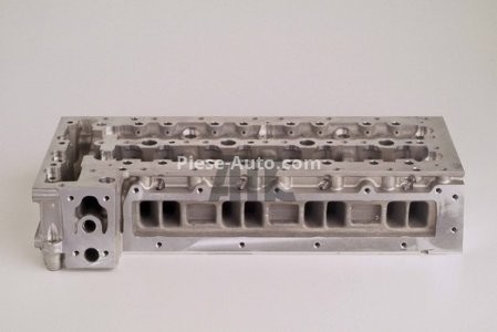 Chiulasă motor pentru: IVECO DAILY III, DAILY IV; CITROEN JUMPER 2.3D/3.0D 01.04-