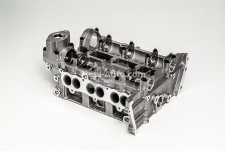 Chiulasă motor pentru: FORD B-MAX, C-MAX II, ECOSPORT, FIESTA VI, FOCUS III, GRAND C-MAX, MONDEO V, TOURNEO CONNECT V408 NADWOZIE WIELKO, TOURNEO COURIER B460 1.0 02.12- 2