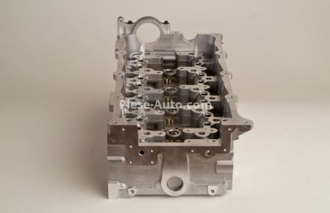 Chiulasă motor pentru: HYUNDAI H-1, H-1 / STAREX, H-1 CARGO, H-1 TRAVEL, H350, PORTER; KIA K2500, SORENTO I 2.5D 07.01- 3