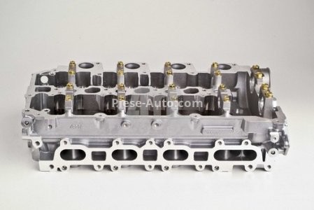 Chiulasă motor pentru: MITSUBISHI L 300 / DELICA II, L 300 III, L200, L200 / TRITON, PAJERO SPORT II, PAJERO SPORT III 2.5D 11.86- 2