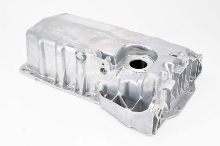 Baie ulei, din aluminiu ,carter (cu o gaura la nivel de senzor) VW Golf, Bora, Audi A3, Seat Toledo