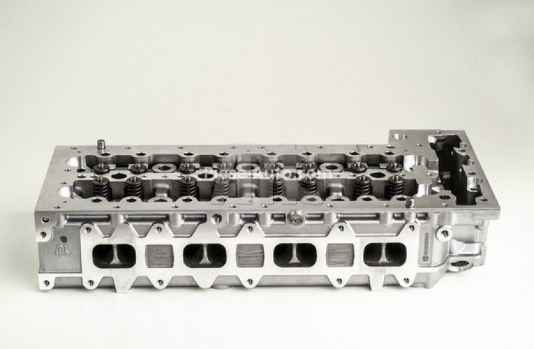 Chiulasă motor pentru: IVECO DAILY CITYS, DAILY IV, DAILY LINE, DAILY V, DAILY VI; CITROEN JUMPER; FIAT DUCATO; PEUGEOT BOXER 3.0D 07.06-