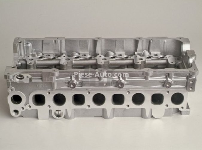 Chiulasă motor pentru: HYUNDAI H-1, H-1 / STAREX, H-1 CARGO, H-1 TRAVEL, H350, PORTER; KIA K2500, SORENTO I 2.5D 07.01-
