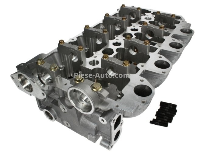 Chiulasă motor pentru: MITSUBISHI L 300 / DELICA II, L 300 III, L200, L200 / TRITON, PAJERO SPORT II, PAJERO SPORT III 2.5D 11.86-