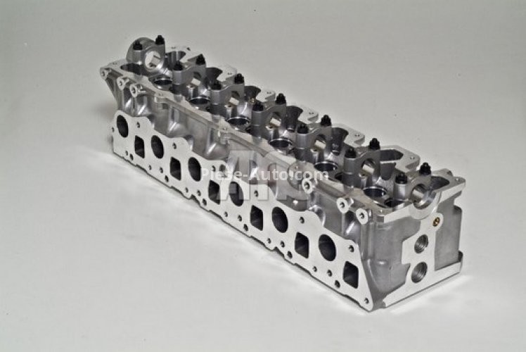 Chiulasă motor pentru: NISSAN PATROL GR IV, PATROL III/2 2.8D 05.86-06.97