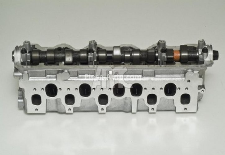 Chiulasă motor pentru: VW CRAFTER 30-35, CRAFTER 30-50 2.5D 04.06-05.13