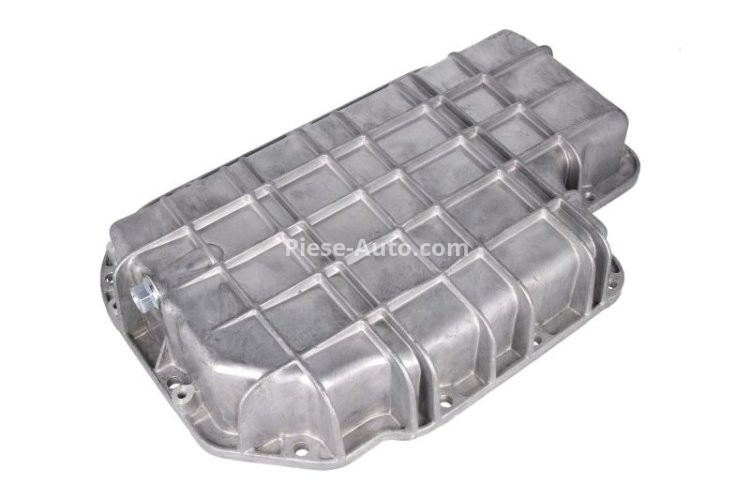 Baie ulei, din aluminiu, (partea de jos)  , pentru: MERCEDES C (CL203), C T-MODEL (S202), C T-MODEL (S203), C (W202), C (W203), CLK (A208), CLK (A209), CLK (C208), CLK (C209), CLS (C219) 2.4-5.5 12.96-