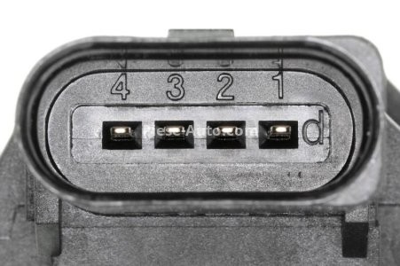 Furtun vacuum  ,pentru: AUDI A3; SEAT ALTEA, ALTEA XL, LEON; SKODA OCTAVIA II; VW GOLF PLUS V, GOLF V, JETTA III, TOURAN 1.6D/2.0 05.03-