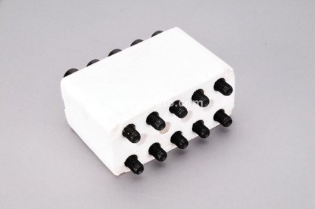 Set șuruburi / prezoane chiulasă - ELRING - pentru:  AUDI 80; VW GOLF I, JETTA I, PASSAT, SANTANA, TRANSPORTER III 1.5D/1.6D 08.76-03.88