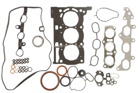 Set garnituri motor pentru: DAIHATSU CUORE VII, SIRION; PEUGEOT 107; TOYOTA AYGO, YARIS 1.0/1.0LPG 01.05-