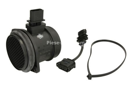 Debitmetru aer BOSCH (4 pini) pentru: VOLVO C30, C70 II, S40 II, S60 I, S80 II, V50, V70 II, V70 III, XC60 I, XC70 I, XC70 II, XC90 I 2.0D/2.4D 01.01-02.17