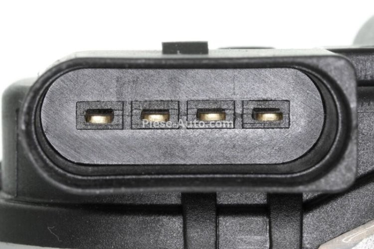 Motor ștergator parbriz pentru: SKODA OCTAVIA II; VW EOS, GOLF V, GOLF VI, JETTA III, SCIROCCO III 10.03-11.17