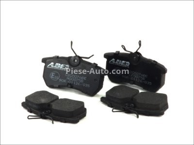 Set plăcuțe frână ABE, spate ,pentru: FORD FIESTA, FIESTA V, FIESTA VI, FIESTA VII, FOCUS I, FOCUS I/KOMBI, PUMA; FORD USA FOCUS, FOCUS ZX3, FOCUS ZX5 1.0-2.0 08.98-