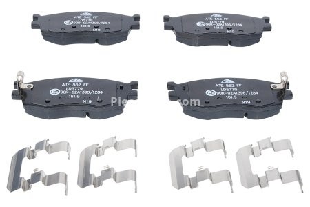 Set plăcuțe frână ATE din ceramică, față , pentru: HYUNDAI ACCENT III, I20 I; KIA RIO II 1.1D-1.6D 03.05- 3