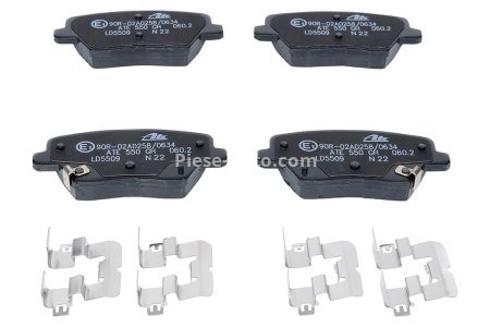 Set plăcuțe frână ATE din ceramică, spate , pentru: HYUNDAI I30; KIA CEED, PROCEED, XCEED 1.0-1.6H 11.16-