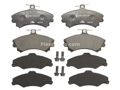 Set plăcuțe frână ATE, față (cu accesorii; cu șuruburi ghidare etrier), pentru: MITSUBISHI COLT CZC VI, COLT VI; SMART FORFOUR 1.1-1.5D 01.04-06.12