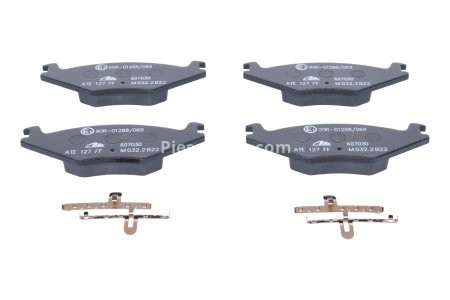 Set plăcuțe frână ATE, față (cu accesorii), pentru: SEAT CORDOBA, CORDOBA VARIO, IBIZA II; VW DERBY, GOLF II, JETTA II, POLO CLASSIC 1.0-1.9D 08.81-12.02 3