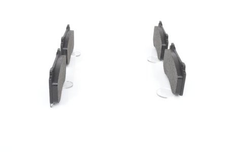 Set plăcuțe frână față , BOSCH, pentru: CHRYSLER 300C; DODGE CHALLENGER, CHARGER, MAGNUM; JEEP GRAND CHEROKEE III 2.7-6.4 09.04-