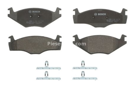 Set plăcuțe frână față , BOSCH, pentru: SEAT CORDOBA, CORDOBA VARIO, CORDOBA VARIO/KOMBI, IBIZA II; VW POLO, POLO CLASSIC, POLO II, POLO III, POLO III CLASSIC, POLO/HATCHBACK 1.0-2.0 09.82-12.02