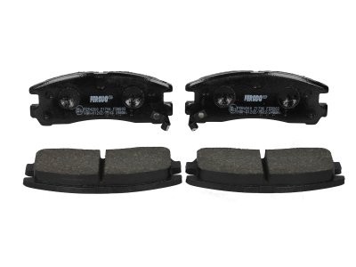 Set placuțe frână FERODO, spate, pentru: CHRYSLER SEBRING; HYUNDAI SANTAMO; MITSUBISHI 3000 GT, DELICA / SPACE GEAR, ECLIPSE II, ECLIPSE III, ECLIPSE IV, GALANT IX, GALANT VII 1.8-3.8 06.87-