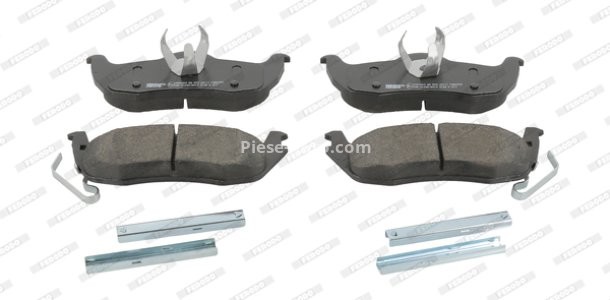 Set placuțe frână FERODO, spate, pentru: JEEP COMMANDER, GRAND CHEROKEE III, GRAND CHEROKEE IV; NISSAN ARMADA 3.0-6.1 08.03-