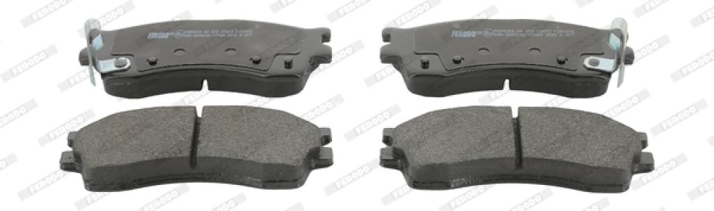 Set placuțe frână FERODO, față, pentru: KIA CARENS I, CERATO I, CLARUS, RIO I, SHUMA I, SHUMA II 1.3-2.0 07.96-