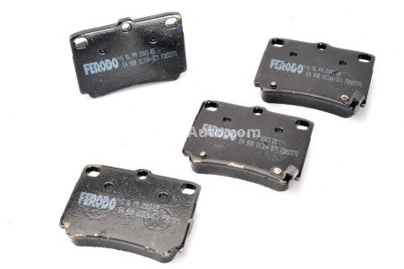 Set placuțe frână FERODO, spate, pentru: MITSUBISHI PAJERO SPORT I, PAJERO SPORT II, PAJERO SPORT III 2.4D/2.5D/3.0 11.98-