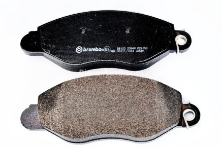 Set plăcuțe frână BREMBO ,față, (cu suruburi ghidare etrier frână; fara optionale), pentru: FORD TRANSIT 2.0D 08.00-05.06