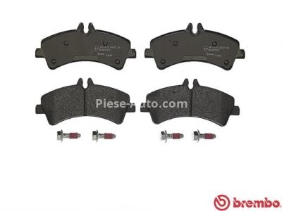 Set plăcuțe frână BREMBO, spate , pentru: MERCEDES SPRINTER 4,6-T (B906), SPRINTER 5-T (B906); VW CRAFTER 30-50 1.8-3.5 04.06-
