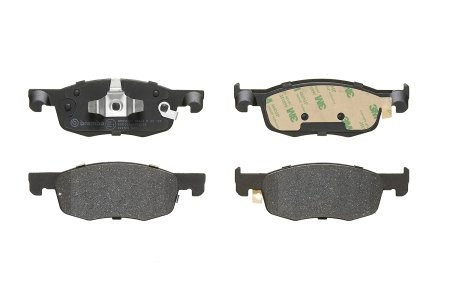 Set plăcuțe frână BREMBO ,față, (cu tampon amortizare), pentru: MAZDA 2; TOYOTA AYGO X, YARIS 1.0/1.5/1.5H 02.20-