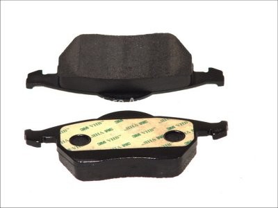 Set plăcuțe frână BREMBO ,față, pentru: AUDI A3, TT; SEAT IBIZA III, LEON, TOLEDO II; SKODA OCTAVIA I; VW BORA, BORA I, GOLF III, GOLF IV, NEW BEETLE, PASSAT B3/B4, POLO, VENTO 1.4-3.2 06.91-12.10