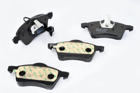 Set plăcuțe frână BREMBO ,față, pentru: VW TRANSPORTER T4 1.8-2.8 07.90-06.03