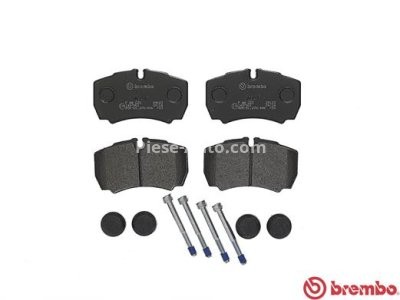 Set plăcuțe frână BREMBO, spate , pentru: IVECO DAILY III, DAILY IV, DAILY V, DAILY VI 2.3D-Electric 05.99-