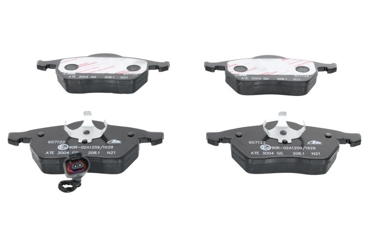 Set plăcuțe frână ATE, față , pentru: AUDI A3, TT; SEAT LEON, TOLEDO II; SKODA OCTAVIA I, OCTAVIA I/KOMBI; VW BORA, BORA I, GOLF IV, NEW BEETLE, POLO, POLO IV, POLO/KOMBI 1.2-3.2 12.95-