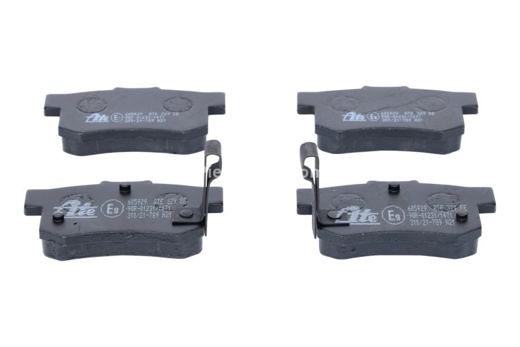 Set plăcuțe frână ATE, spate  , pentru: HONDA ACCORD IV, ACCORD V, ACCORD VI, CIVIC III, CIVIC IV, CIVIC IX, CIVIC VI, CIVIC VII, CIVIC VIII, INSIGHT, INTEGRA 1.3-3.2 10.84-