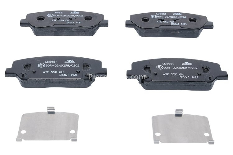 Set plăcuțe frână ATE din ceramică, față , pentru: HYUNDAI GENESIS, I30; KIA CEE'D, PRO CEE'D 1.4-2.0 11.11-