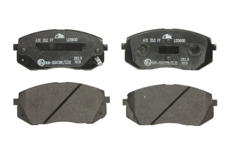 Set plăcuțe frână ATE din ceramică, față , pentru: HYUNDAI IX35, TUCSON, TUCSON/SUV; KIA CADENZA I, CADENZA II, CARENS III, SPORTAGE II, SPORTAGE III, SPORTAGE IV 1.6-3.5 09.04-