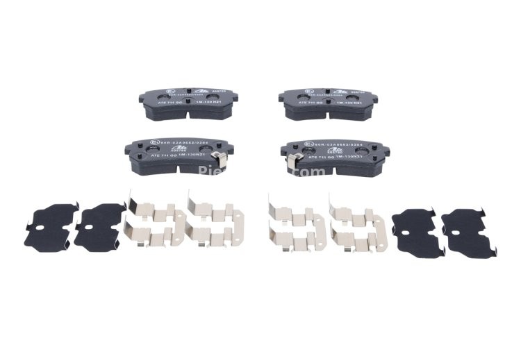 Set plăcuțe frână ATE, spate  (cu accesorii; cu un tampon de amortizare), pentru: HYUNDAI ACCENT III, I20 I, I30, IX35, SONATA V, SONATA VI, TUCSON, TUCSON/SUV 1.1D-Electric 09.04-