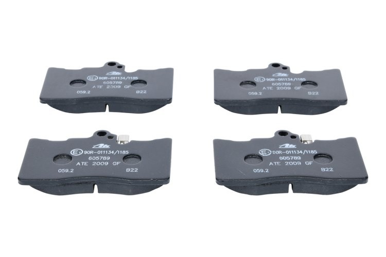 Set plăcuțe frână ATE, față , pentru: LEXUS GS, IS II, IS III, RC; TOYOTA MARK X II 2.0-4.6 04.05-