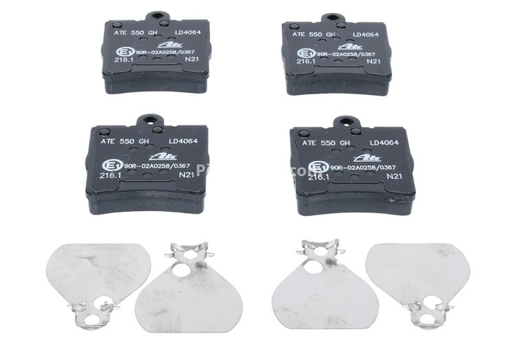 Set plăcuțe frână ATE din ceramică, spate (cu accesorii), pentru: MERCEDES C (CL203), C T-MODEL (S202), C (W202), C (W203), CLC (CL203), CLK (A208), CLK (A209), CLK (C208) 1.6-3.2 06.95-06.11