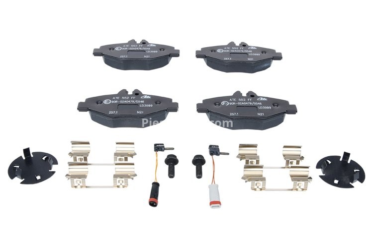 Set plăcuțe frână ATE din ceramică, față (cu accesorii; cu șuruburi ghidare etrier), pentru: MERCEDES E T-MODEL (S211), E (VF211), E (W211) 1.8-3.2D 03.02-07.09