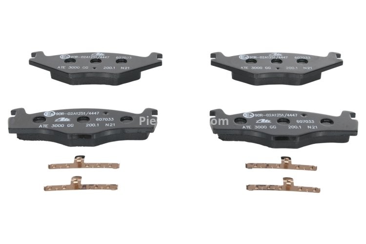 Set plăcuțe frână ATE, față , pentru: SEAT CORDOBA, CORDOBA VARIO, IBIZA II; VW GOLF I, GOLF II, JETTA I, JETTA II, PASSAT B1, PASSAT B2, POLO, SANTANA, SCIROCCO 1.3-2.2 08.75-12.02