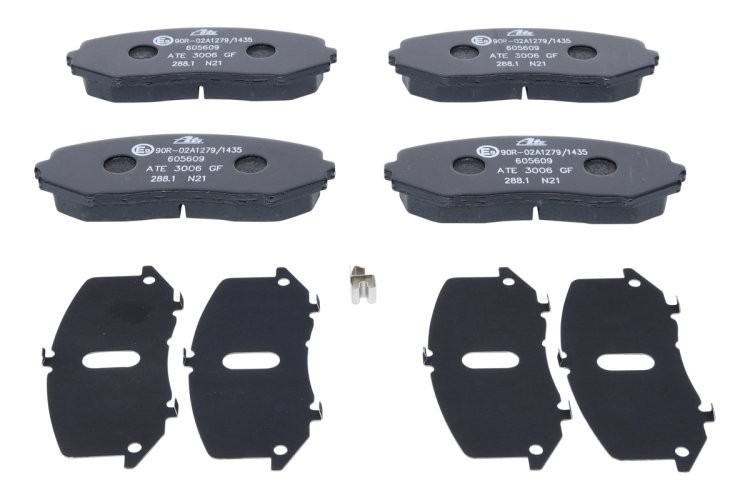 Set plăcuțe frână ATE, față (cu un tampon de amortizare), pentru: SUZUKI GRAND VITARA I, GRAND VITARA II 1.6-3.2 03.98-