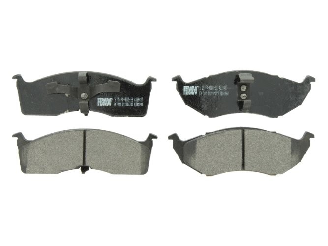 Set placuțe frână FERODO, față, pentru: CHRYSLER 300M, CARAVAN, CONCORDE, NEON, NEON II, NEW YORKER, VISION, VOYAGER I, VOYAGER III; DODGE CARAVAN, INTREPID, NEON, NEON II 1.6-3.8 10.89-
