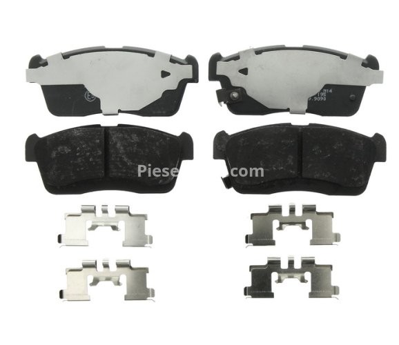 Set plăcuțe frână TRW, față (cu suplimente), pentru: DAIHATSU CUORE VI, CUORE VII, SIRION, TREVIS; MITSUBISHI MIRAGE / SPACE STAR VI; SUBARU JUSTY IV; SUZUKI IGNIS II 0.7-1.5 03.03-