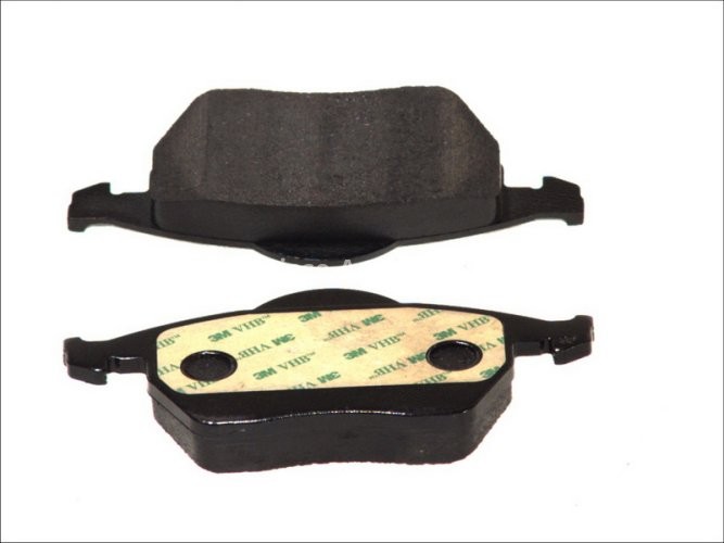 Set plăcuțe frână BREMBO ,față, pentru: AUDI A3, TT; SEAT IBIZA III, LEON, TOLEDO II; SKODA OCTAVIA I; VW BORA, BORA I, GOLF III, GOLF IV, NEW BEETLE, PASSAT B3/B4, POLO, VENTO 1.4-3.2 06.91-12.10
